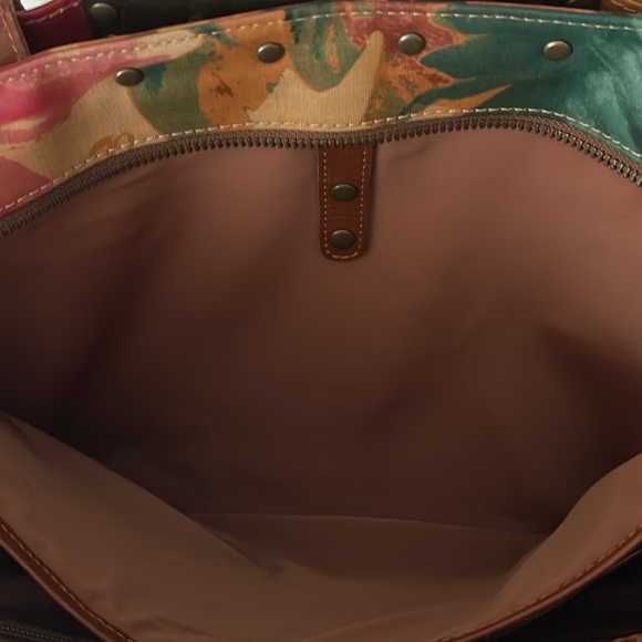 Patricia Nash Silvi Travel Tote Patina Coated Canvas Spring Multi print - Picture 10 of 16